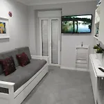 Casa Da Leninha Apartment *